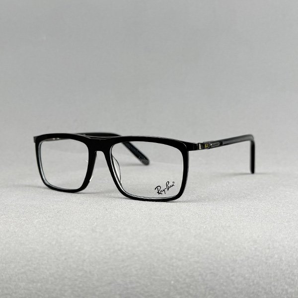 IMG_1961 120487J COL.09 Black Rectangle Eyeglasses - Image 1